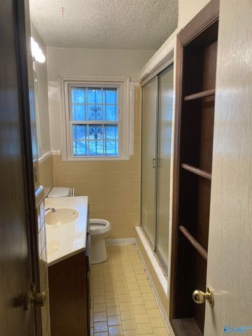 3205 Hillandale Road, Huntsville, AL 35816