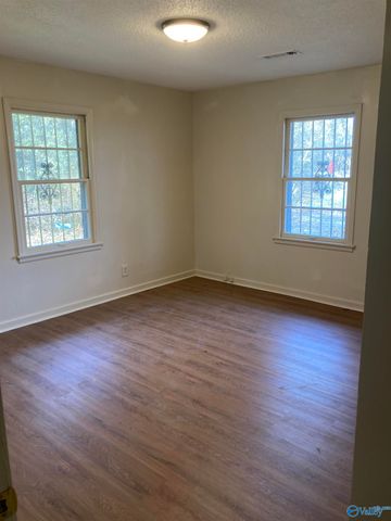 3205 Hillandale Road, Huntsville, AL 35816