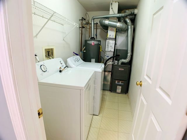 84 Harvest Gate, Lake In The Hills, IL 60156