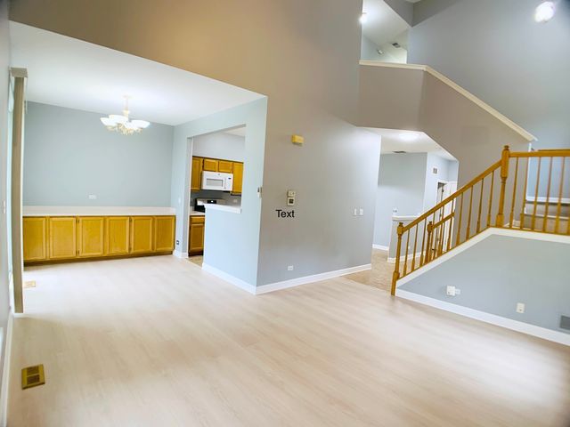 84 Harvest Gate, Lake In The Hills, IL 60156