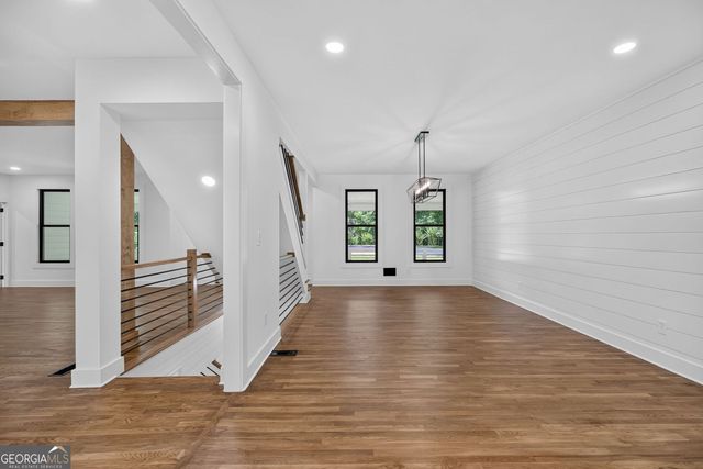 5098 Gwendolyn Court NW, Acworth, GA 30101