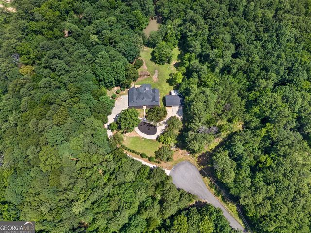 5098 Gwendolyn Court NW, Acworth, GA 30101