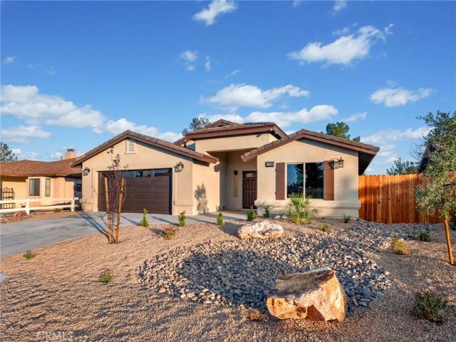 13835 Burning Tree Drive, Victorville, CA 92395