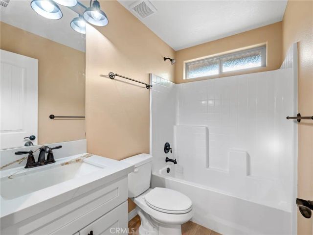 13835 Burning Tree Drive, Victorville, CA 92395