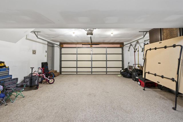 61 Quant Court S, Lakeland, MN 55043