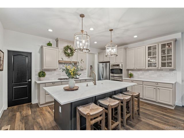 2878 Mashie Cir, Castle Rock, CO 80109