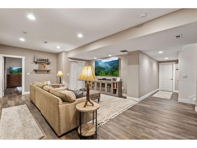 2878 Mashie Cir, Castle Rock, CO 80109