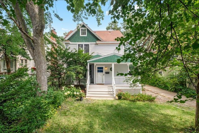73 Clarence Avenue SE, Minneapolis, MN 55414
