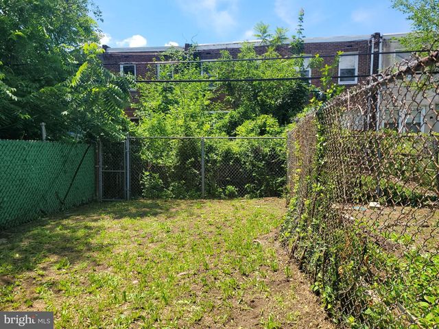 2642 S 68TH ST, Philadelphia, PA 19142