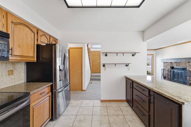 1420 NW 91st Street, Clive, IA 50325