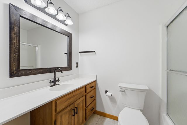 1420 NW 91st Street, Clive, IA 50325