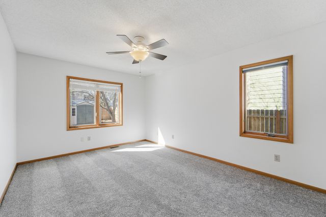 1420 NW 91st Street, Clive, IA 50325