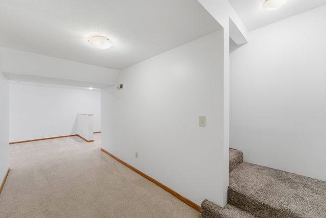 1420 NW 91st Street, Clive, IA 50325