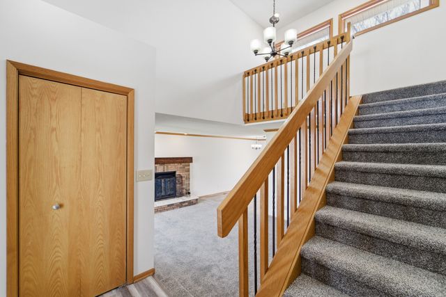 1420 NW 91st Street, Clive, IA 50325