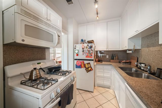 1612 Kipling Street, Houston, TX 77006