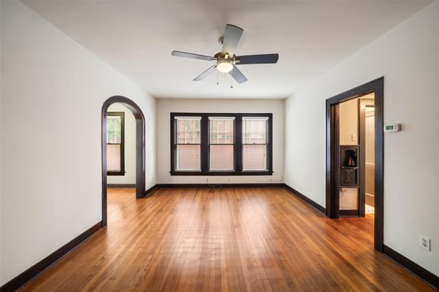 1612 Kipling Street, Houston, TX 77006