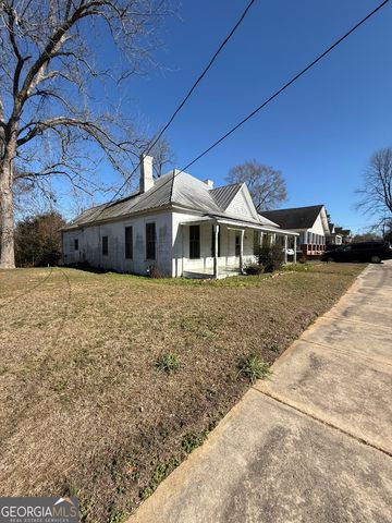 213 E Church Street, Sandersville, GA 31082