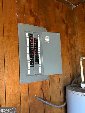 213 E Church Street, Sandersville, GA 31082