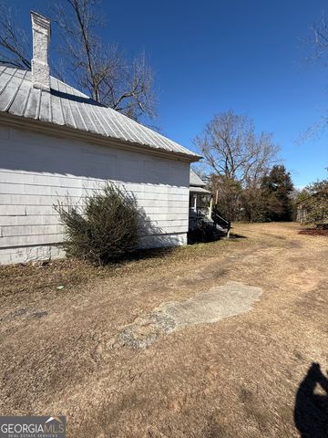 213 E Church Street, Sandersville, GA 31082