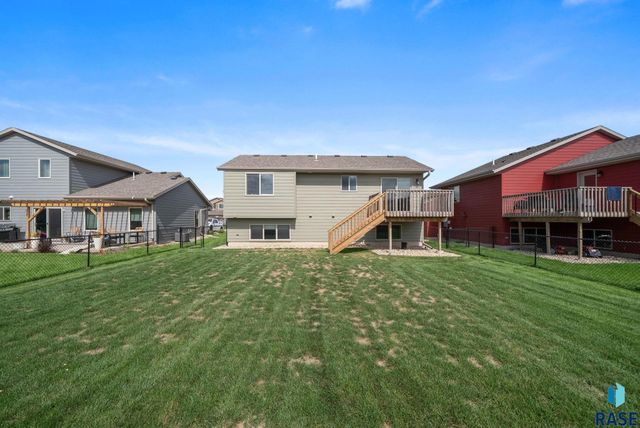 9425 W Liam St Street, Sioux Falls, SD 57106