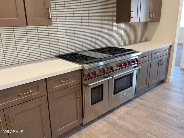 1920 E Creek Canyon Road, Phoenix, AZ 85086