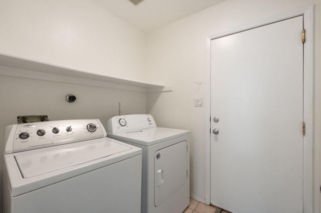5304 Bandelier Drive NW, Albuquerque, NM 87114