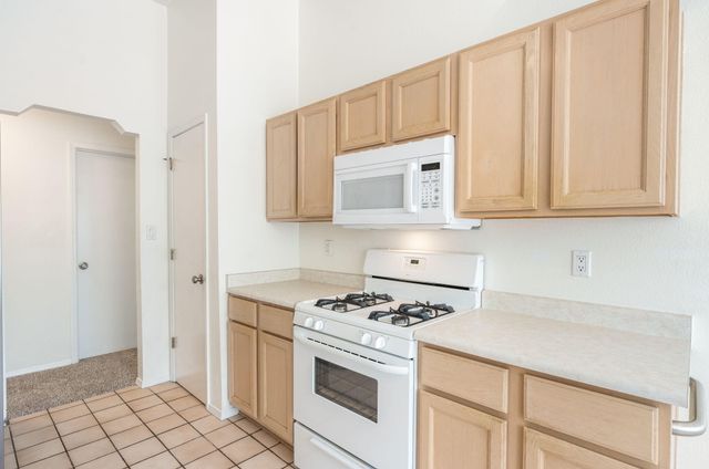 5304 Bandelier Drive NW, Albuquerque, NM 87114