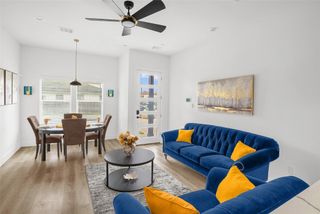 4321 Mckinley Street, Houston, TX 77051