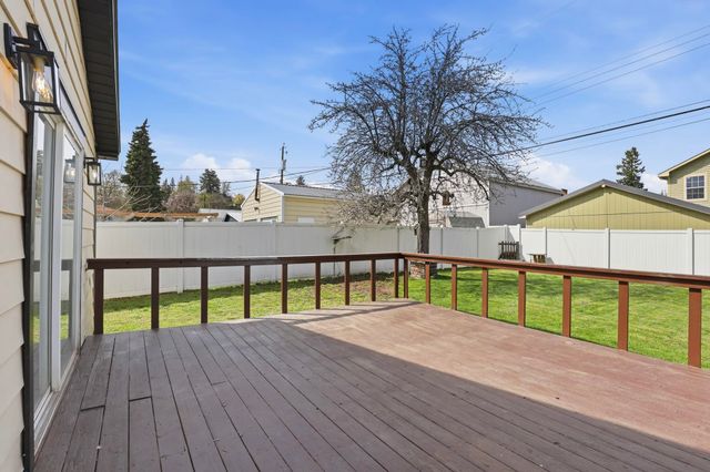 1418 W Euclid Ave, Spokane, WA 99205