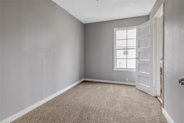 7214 W Knoll Street, Houston, TX 77028