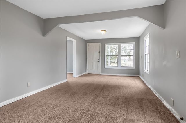 7214 W Knoll Street, Houston, TX 77028