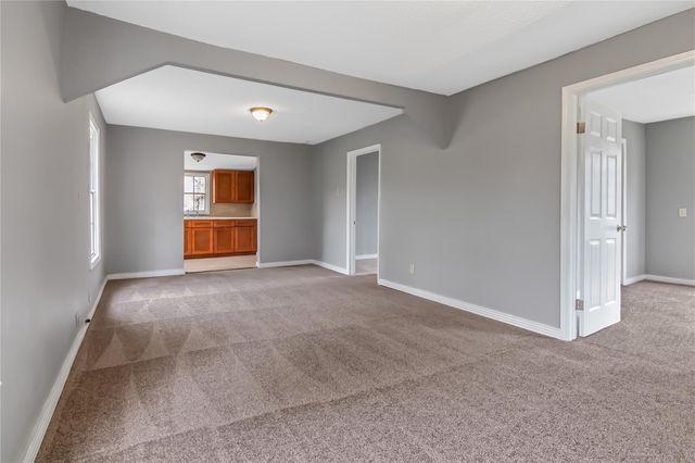 7214 W Knoll Street, Houston, TX 77028