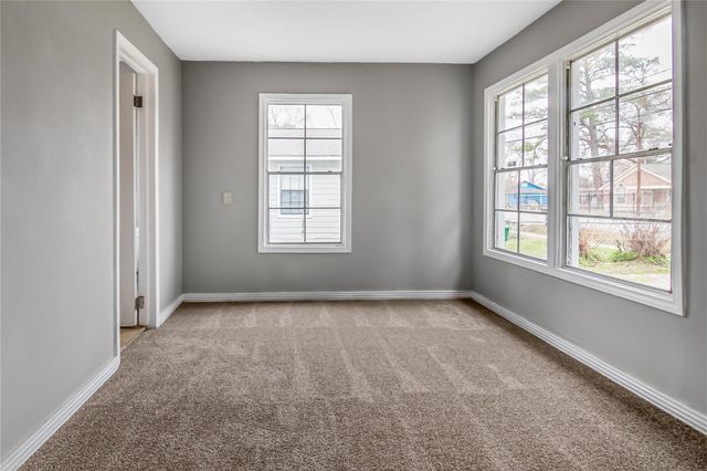 7214 W Knoll Street, Houston, TX 77028