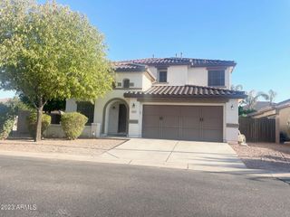 3773 E Constitution Court, Gilbert, AZ 85296