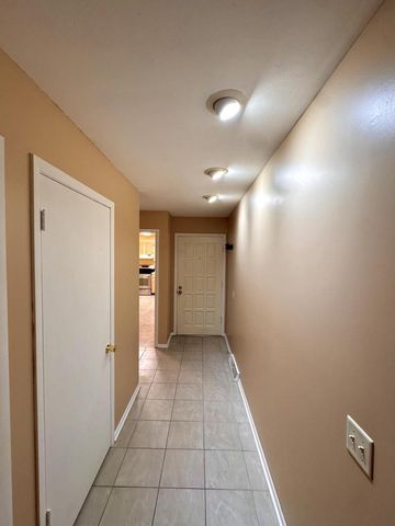 913 Chapel Hill ROAD, Madison, WI 53711