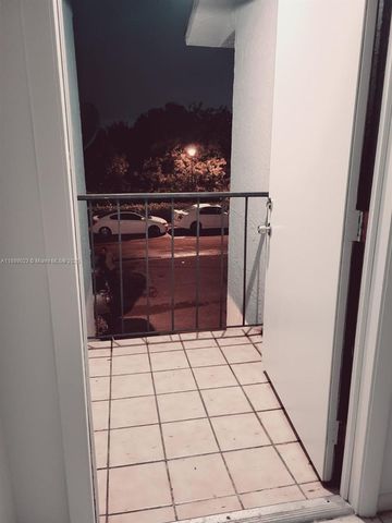 3907 NW 76th Ter 3907, Davie, FL 33024