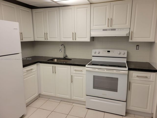 3907 NW 76th Ter 3907, Davie, FL 33024