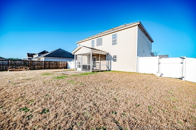 151 Ivystone Drive, Raeford, NC 28376