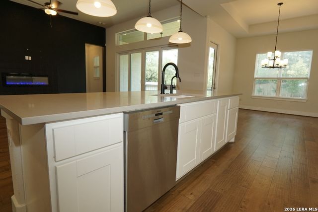 2710 Creekside View, San Antonio, TX 78230