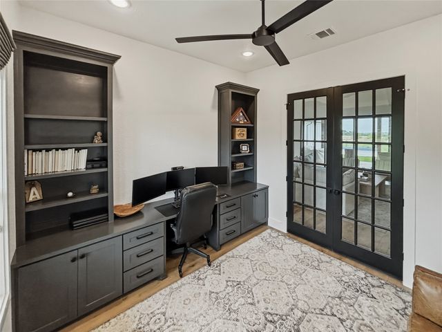 8708 Freeman Road, Sanger, TX 76266