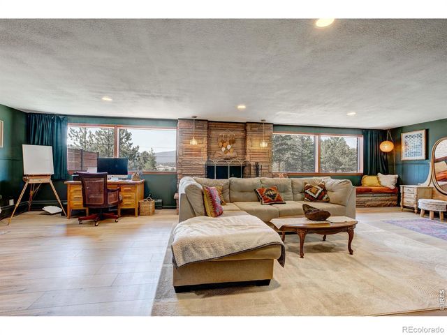 1041 Otis Lane, Estes Park, CO 80517