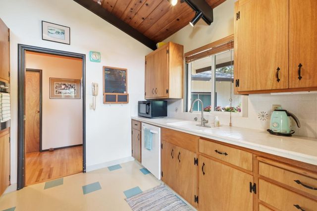 185 Woodston Way, Ben Lomond, CA 95005