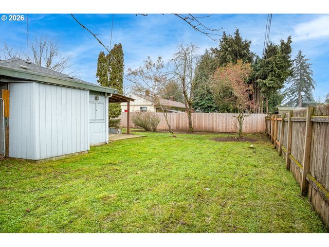 1566 MAYWOOD Ave, Eugene, OR 97404