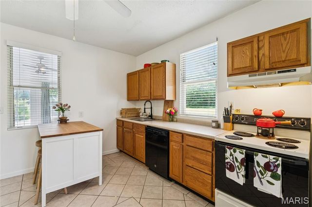10130 Baptist Church Road, St Louis, MO 63123