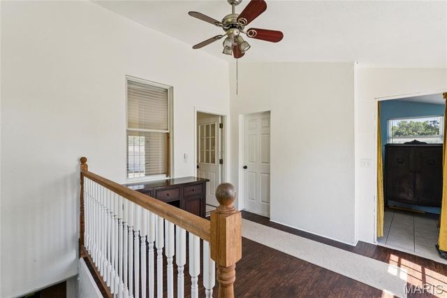10130 Baptist Church Road, St Louis, MO 63123