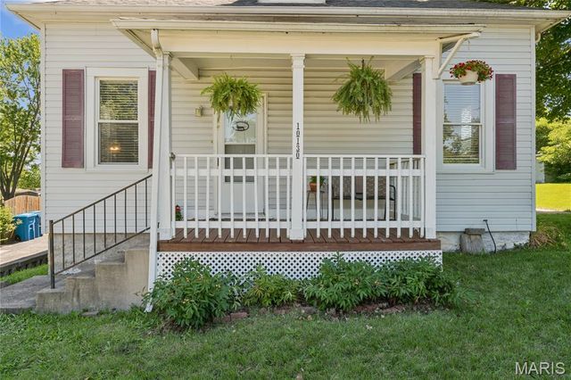 10130 Baptist Church Road, St Louis, MO 63123