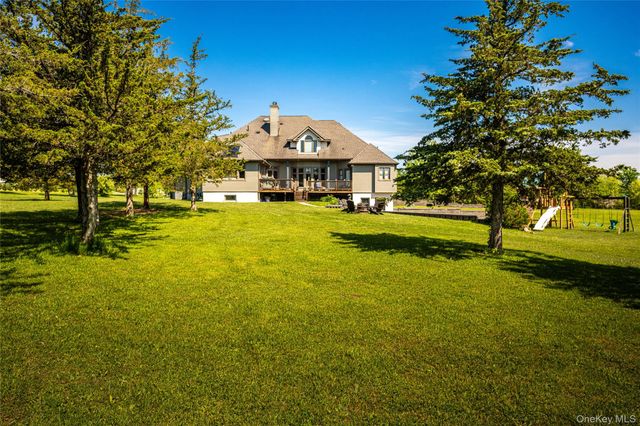 110 Hillside Avenue, Wingdale, NY 12594