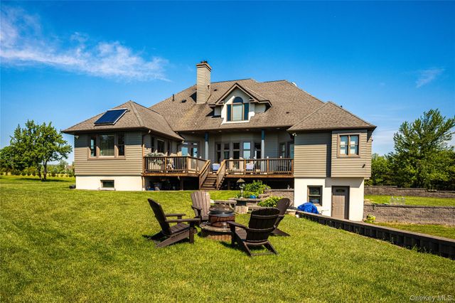 110 Hillside Avenue, Wingdale, NY 12594