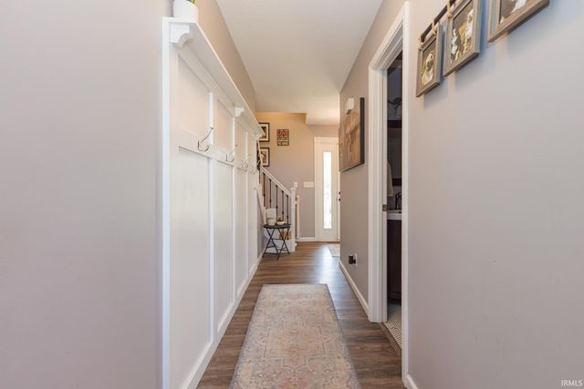 2200 W Pineview Drive, Muncie, IN 47303