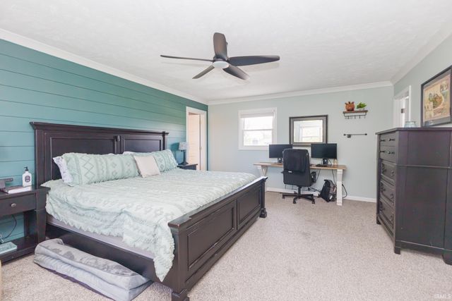 2200 W Pineview Drive, Muncie, IN 47303